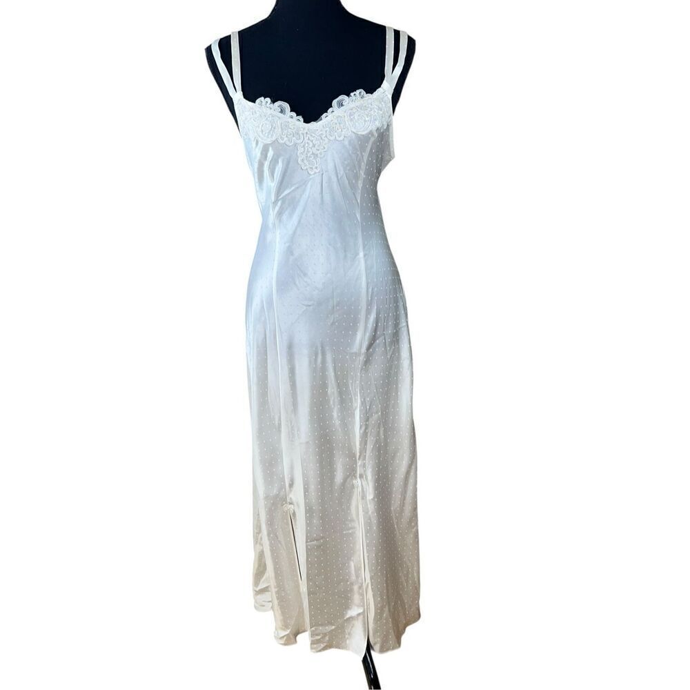 Linea Donatella Small white satin embellished lace peignoir wedding gown dress